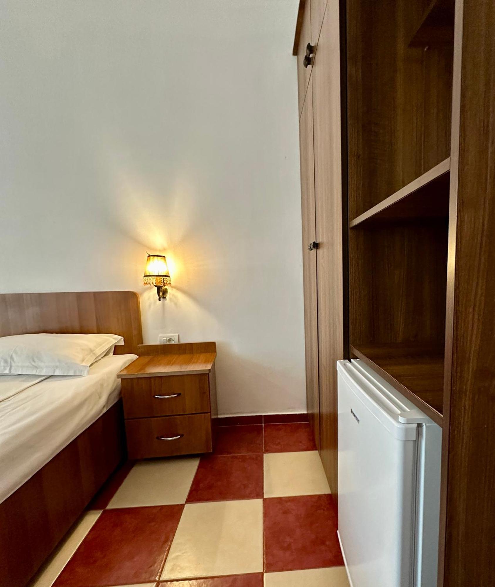 Hotel Nalba-Dalia Жупитер Экстерьер фото